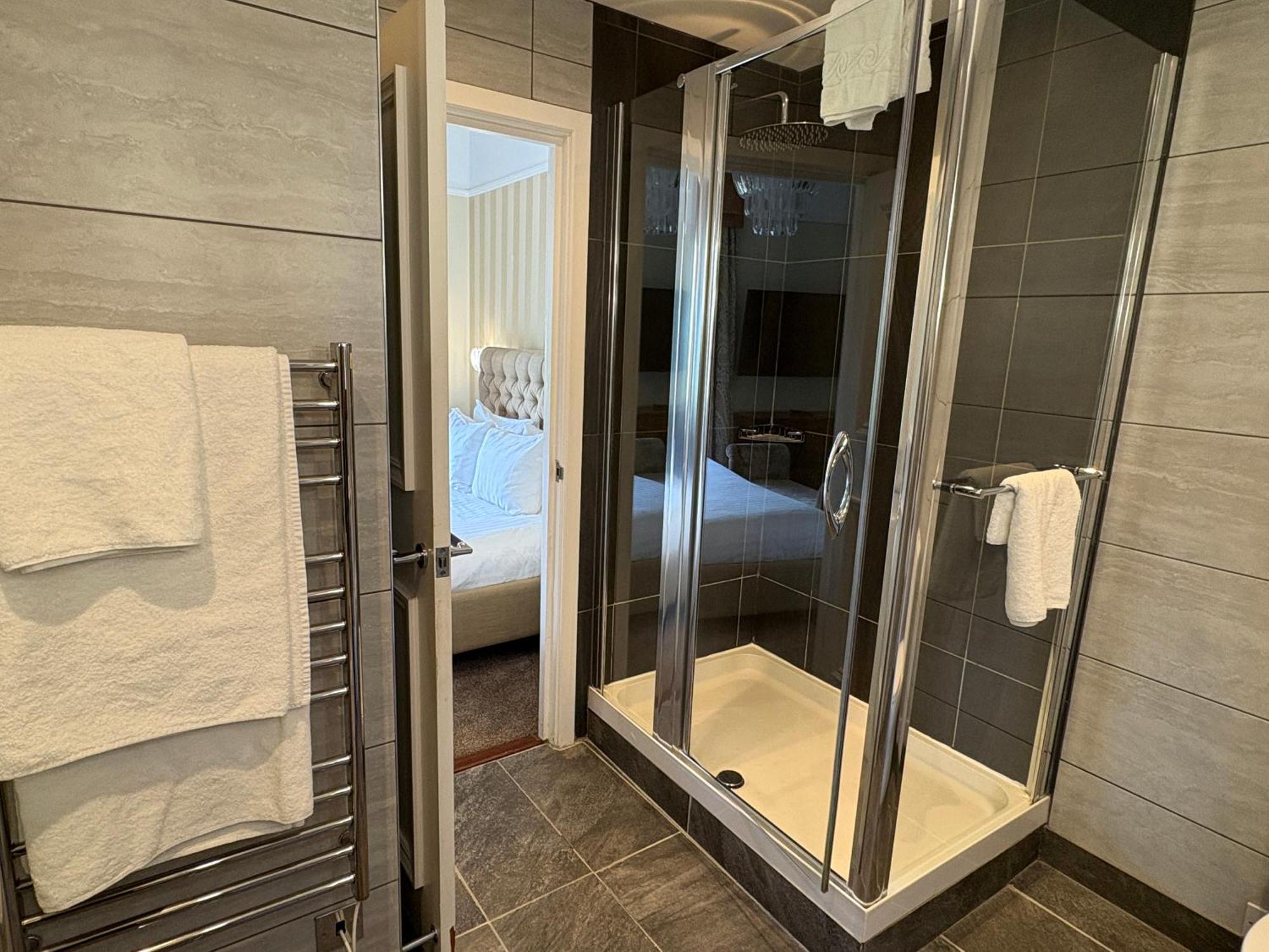 The Belsfield Hotel Боунес-он-Уиндермер Экстерьер фото